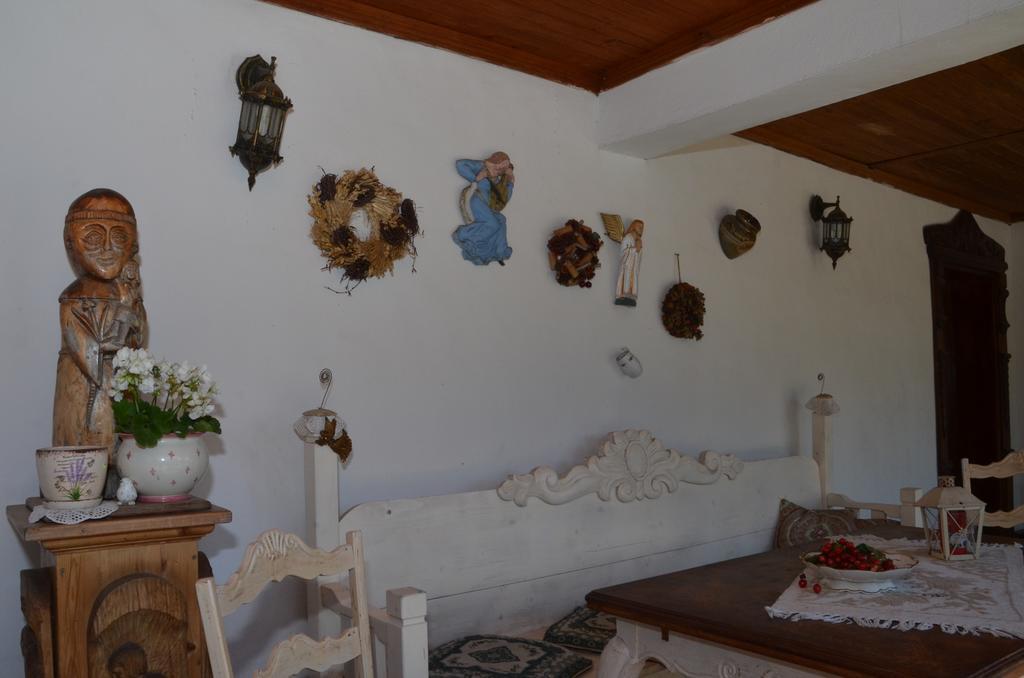 Slawutowo Dworek Sw.Antoniego מראה חיצוני תמונה